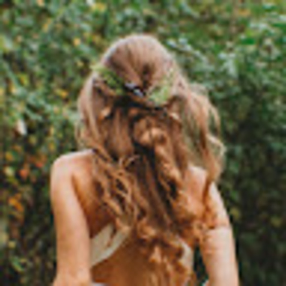 Meet your Posher, Megan - Picture 1 of 1